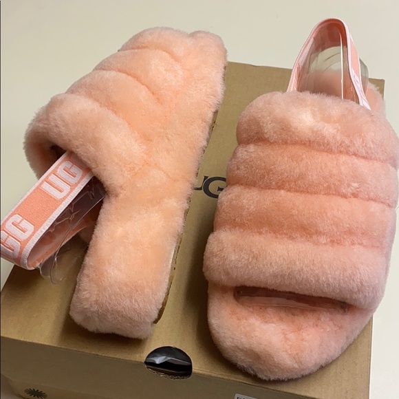 UGG Women’s Fluff Yeah Slide - Picture 4 of 4